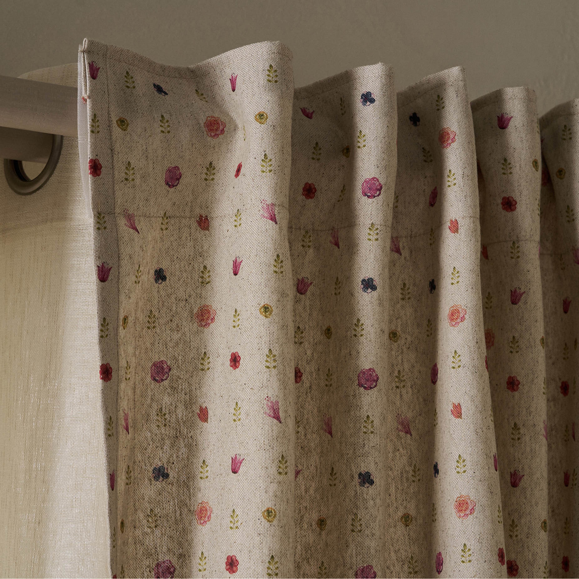 Ready-made Curtain 130x270cm Zaklin 120