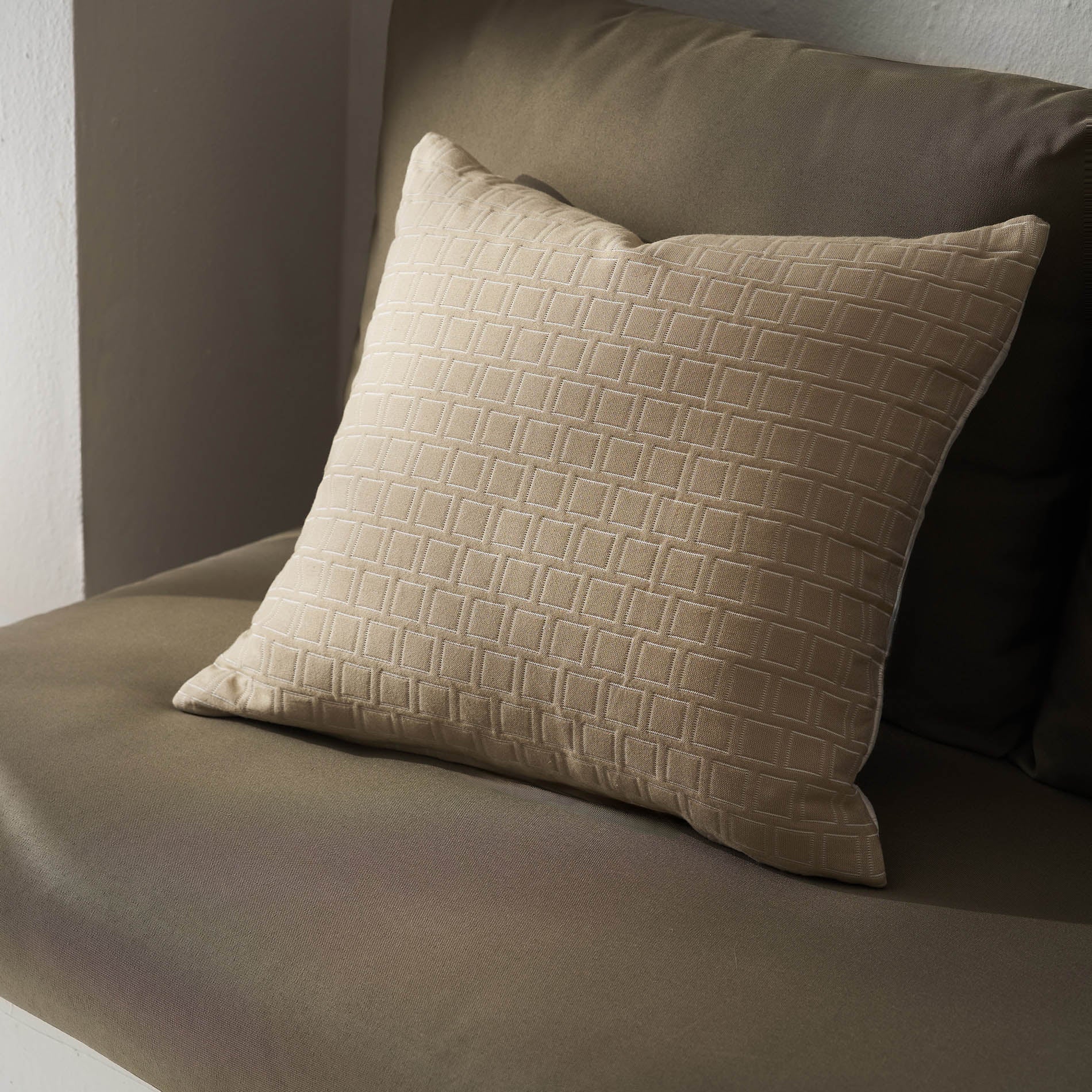Μαξιλαροθήκη 50x50cm Solenne Almond Beige 591/06
