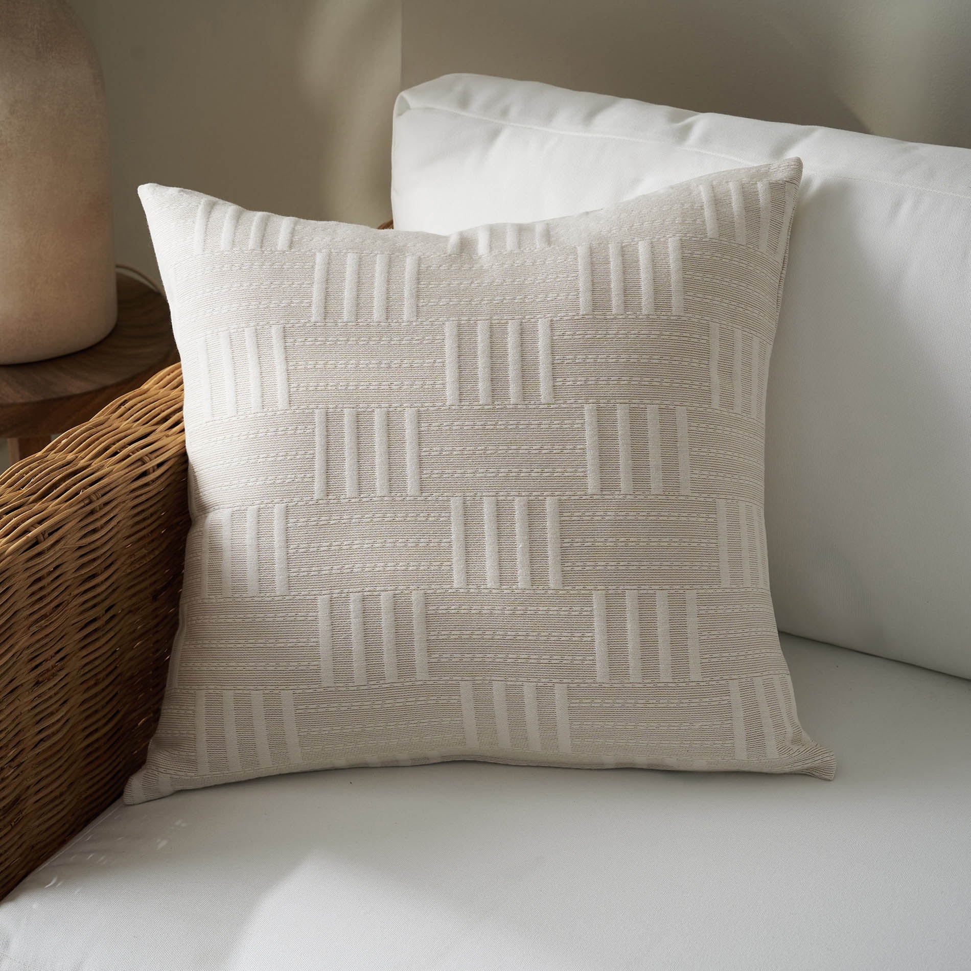 Μαξιλαροθήκη 50x50cm Calyra Natural Beige 654/06