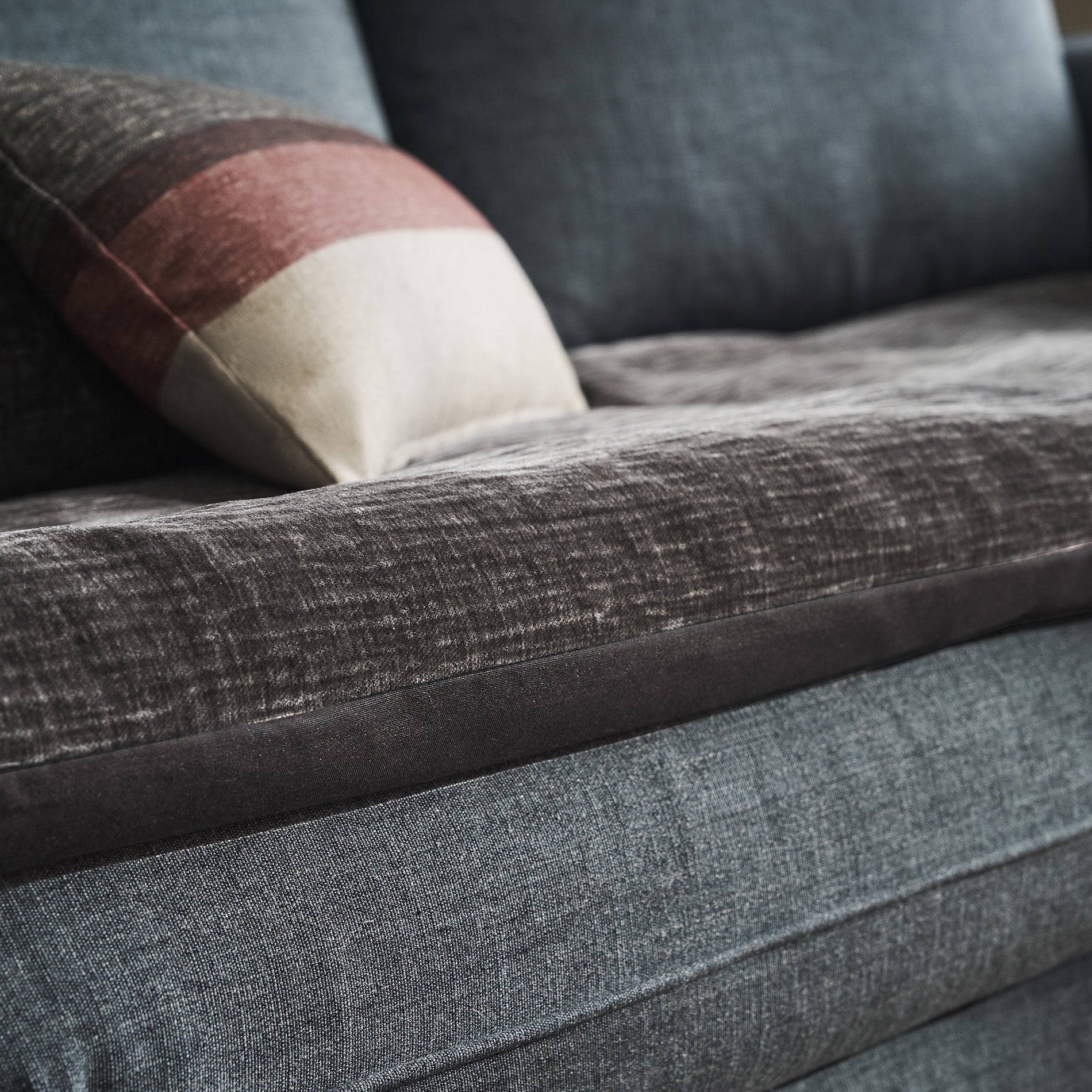 Sofa Quilt 85x200cm Lucilla Mystic Gray 332/15