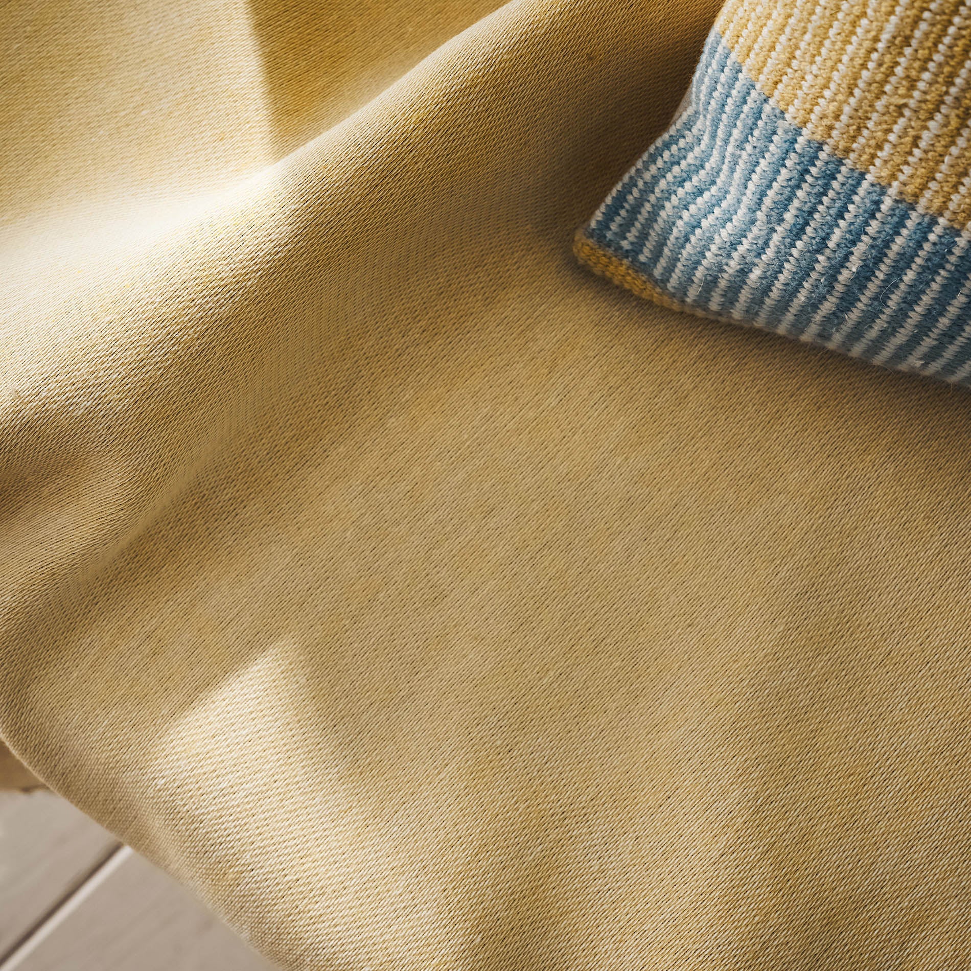 Ριχτάρι Ziyi Wheat Yellow 339/04