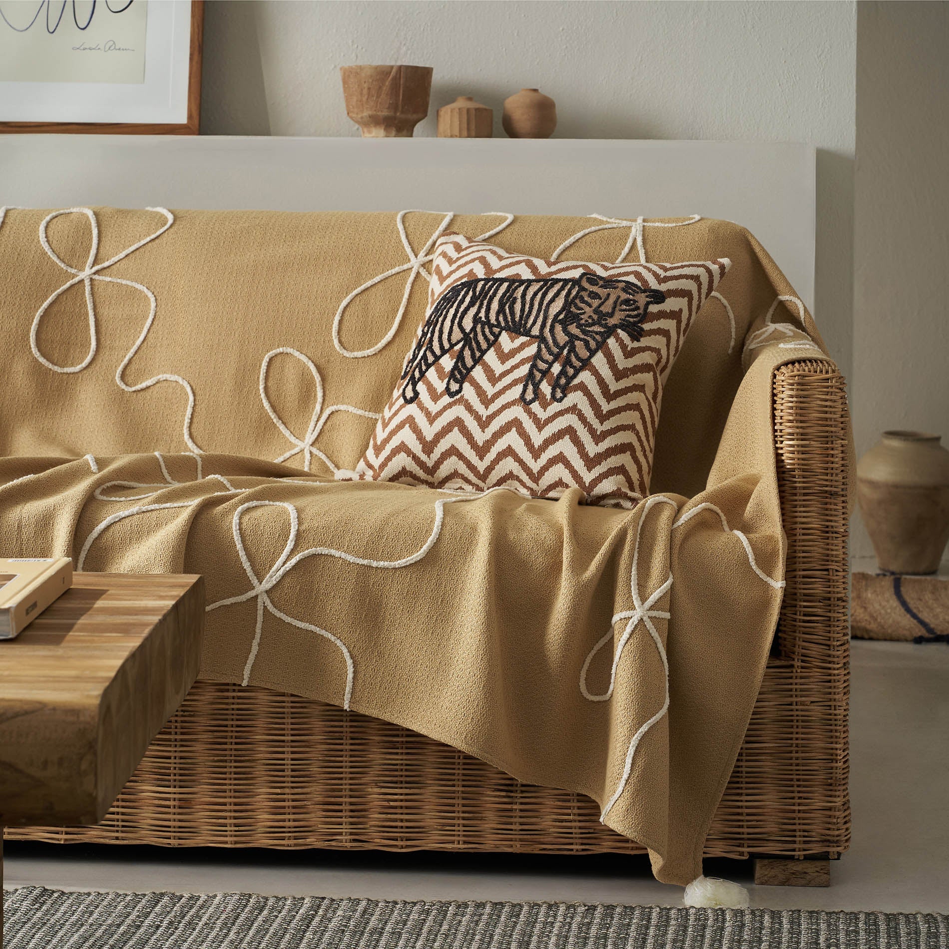 Ριχτάρι διακόσμησης 140x180cm Elowen Warm Beige 505