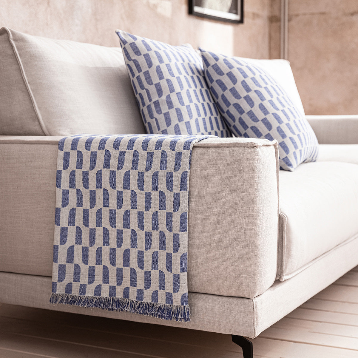Throw Marine Blue 518