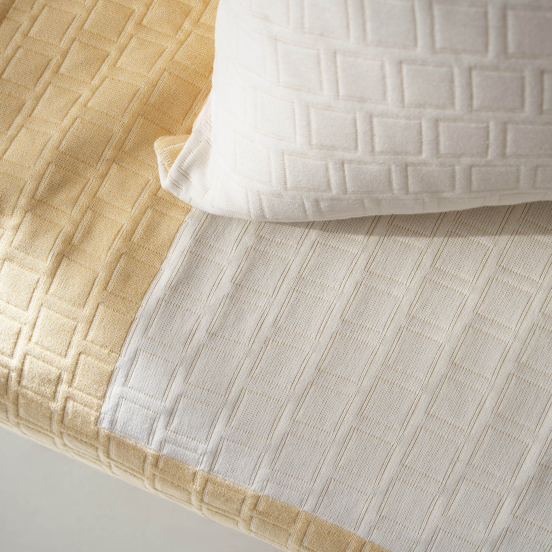sofa throw Solenne Sun Yellow 591/04
