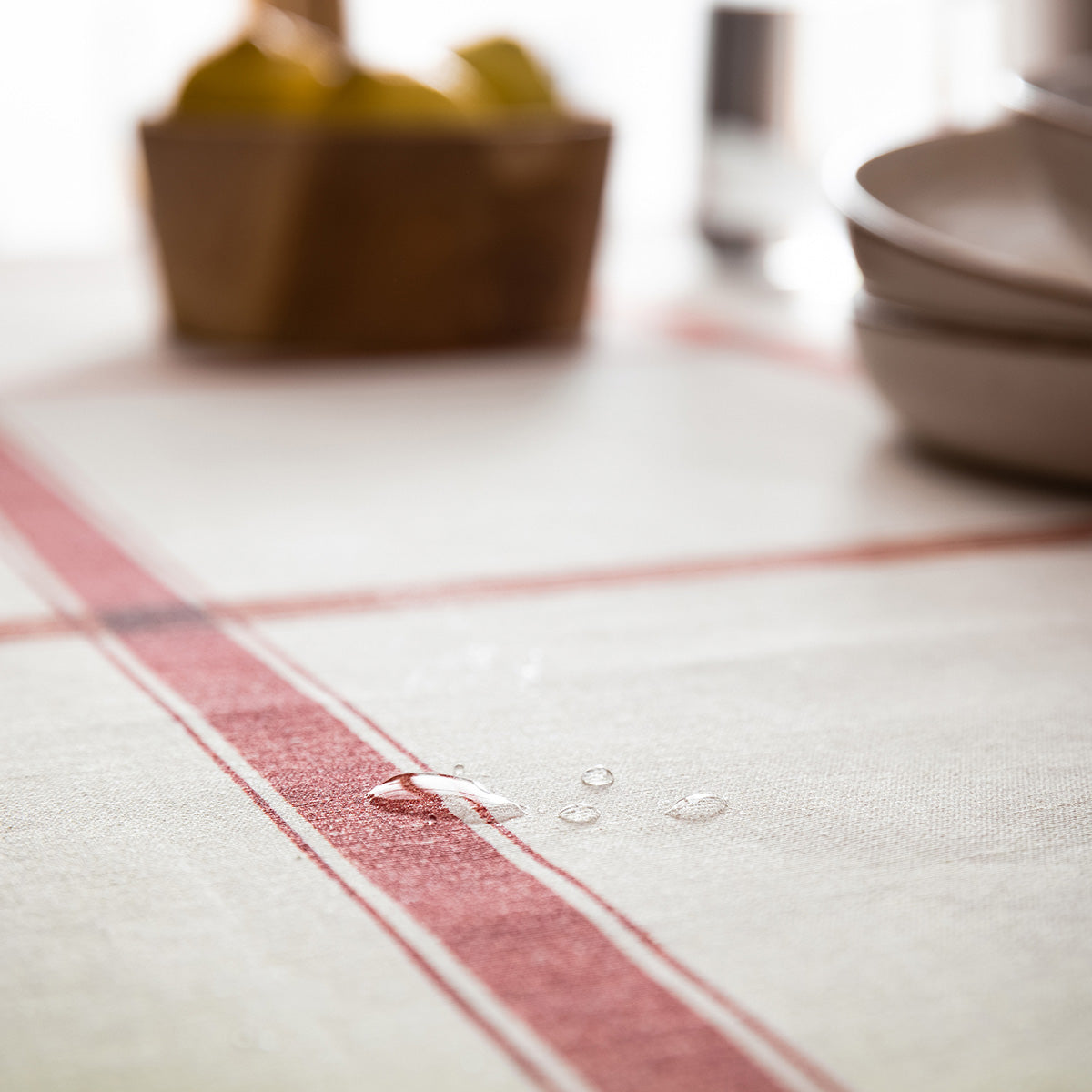 Tablecloth 135x135cm Pic nic Tile 885 12