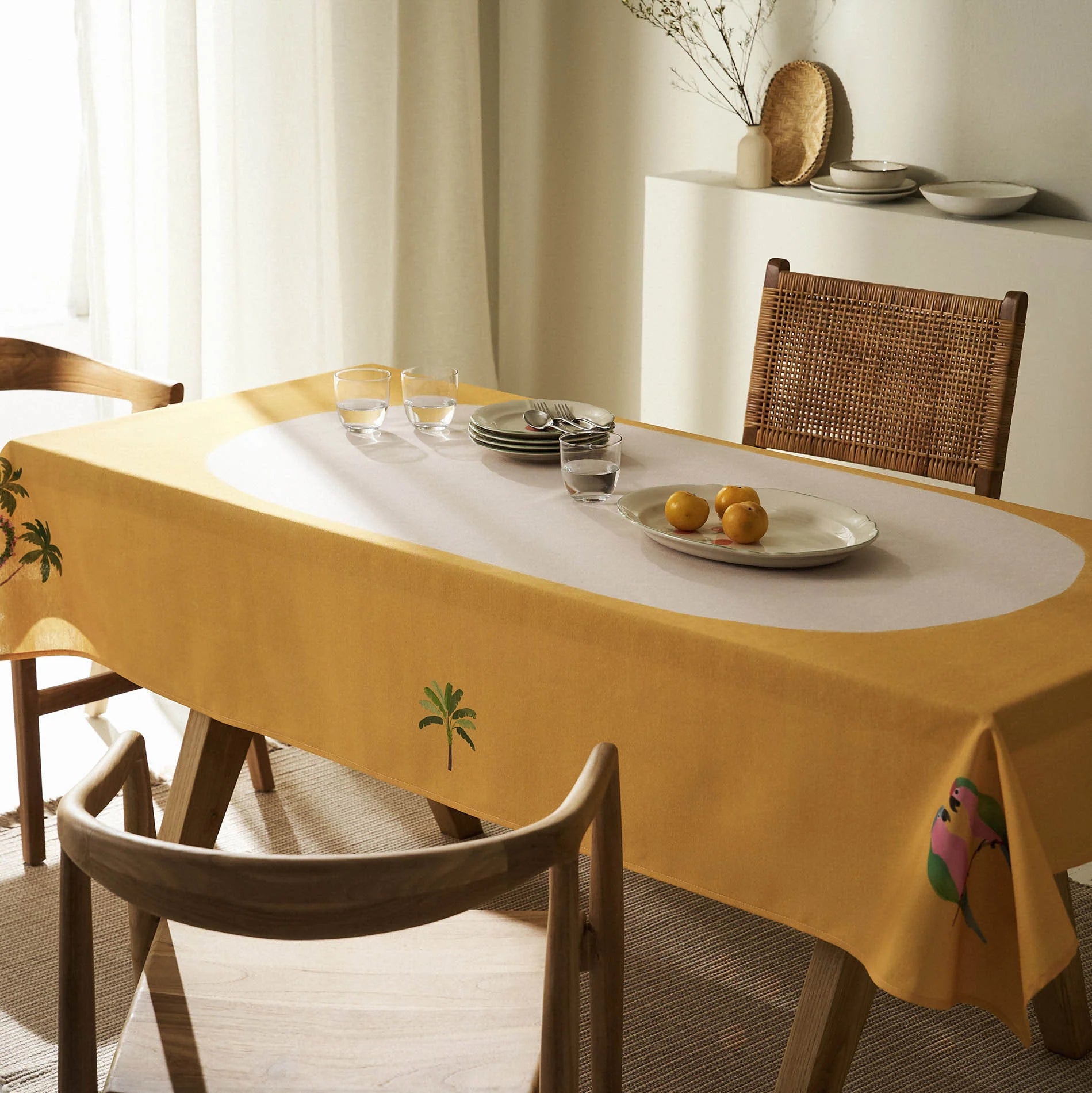 Stain-free tablecloth Zamira 384