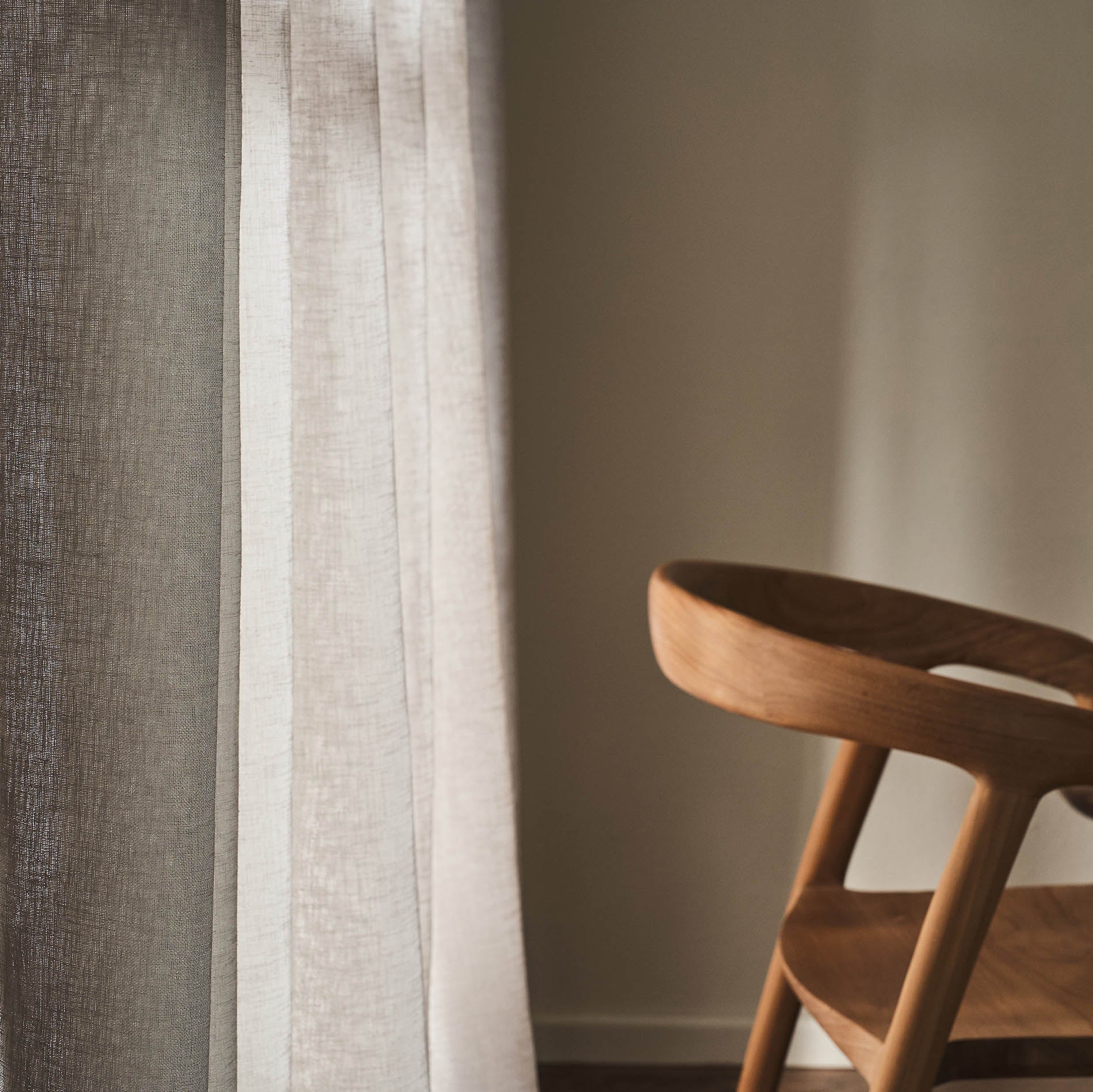 Combe Willow Beige 502/45 Curtain with Grommet