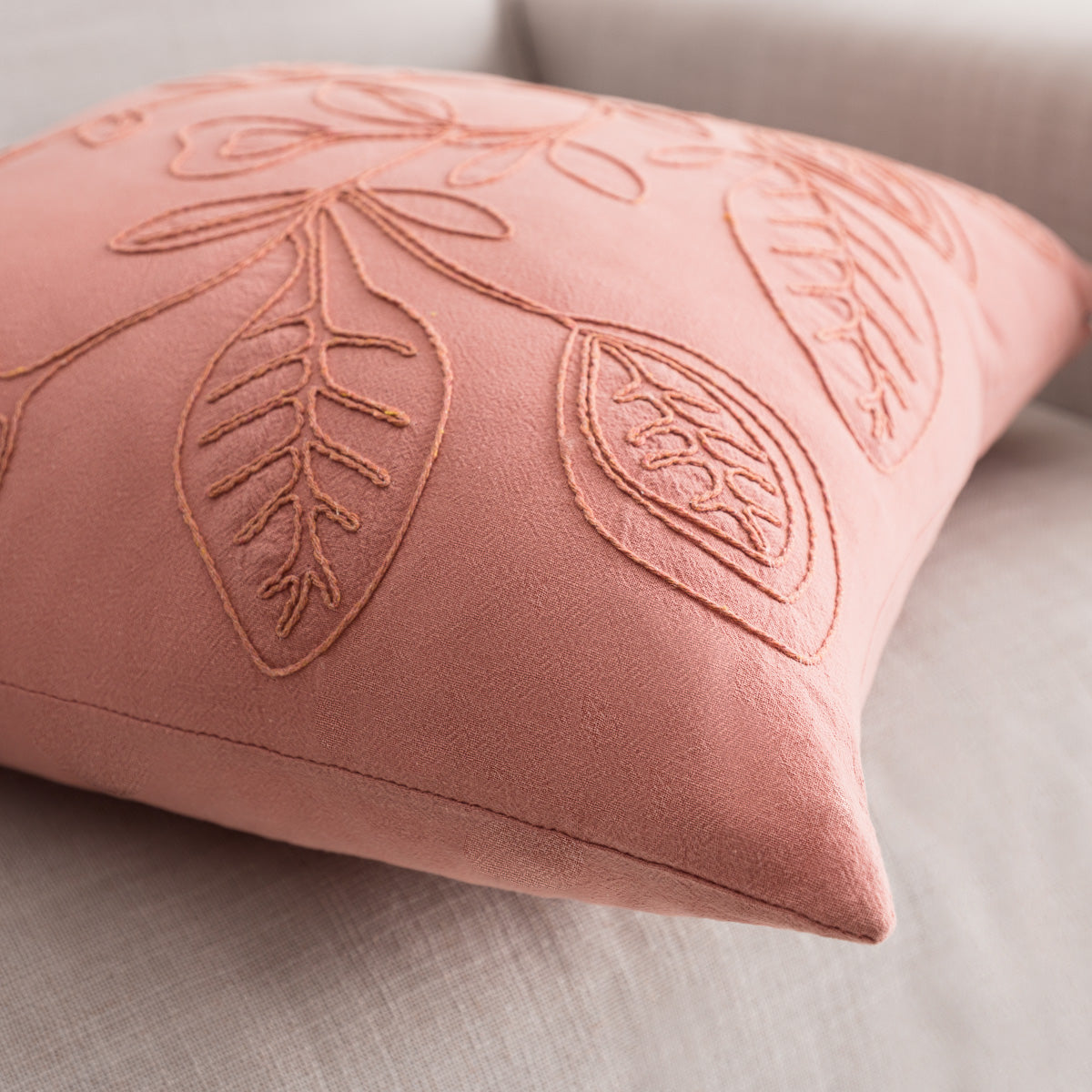 Μαξιλαροθήκη 43x43cm Pale Apple pink 381/ 17