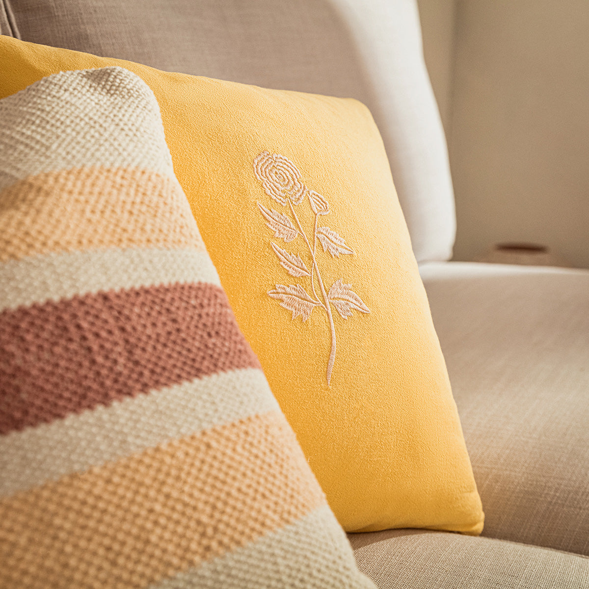 Μαξιλαροθήκη 43x43cm Yolanthe Sun Yellow 484/ 10