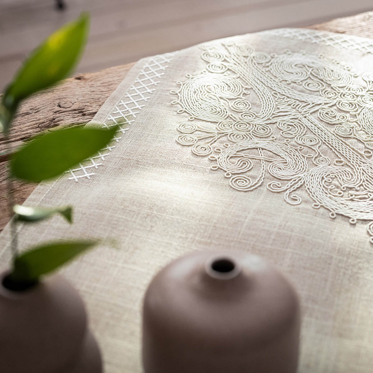 Square 85x85cm Althea 304
