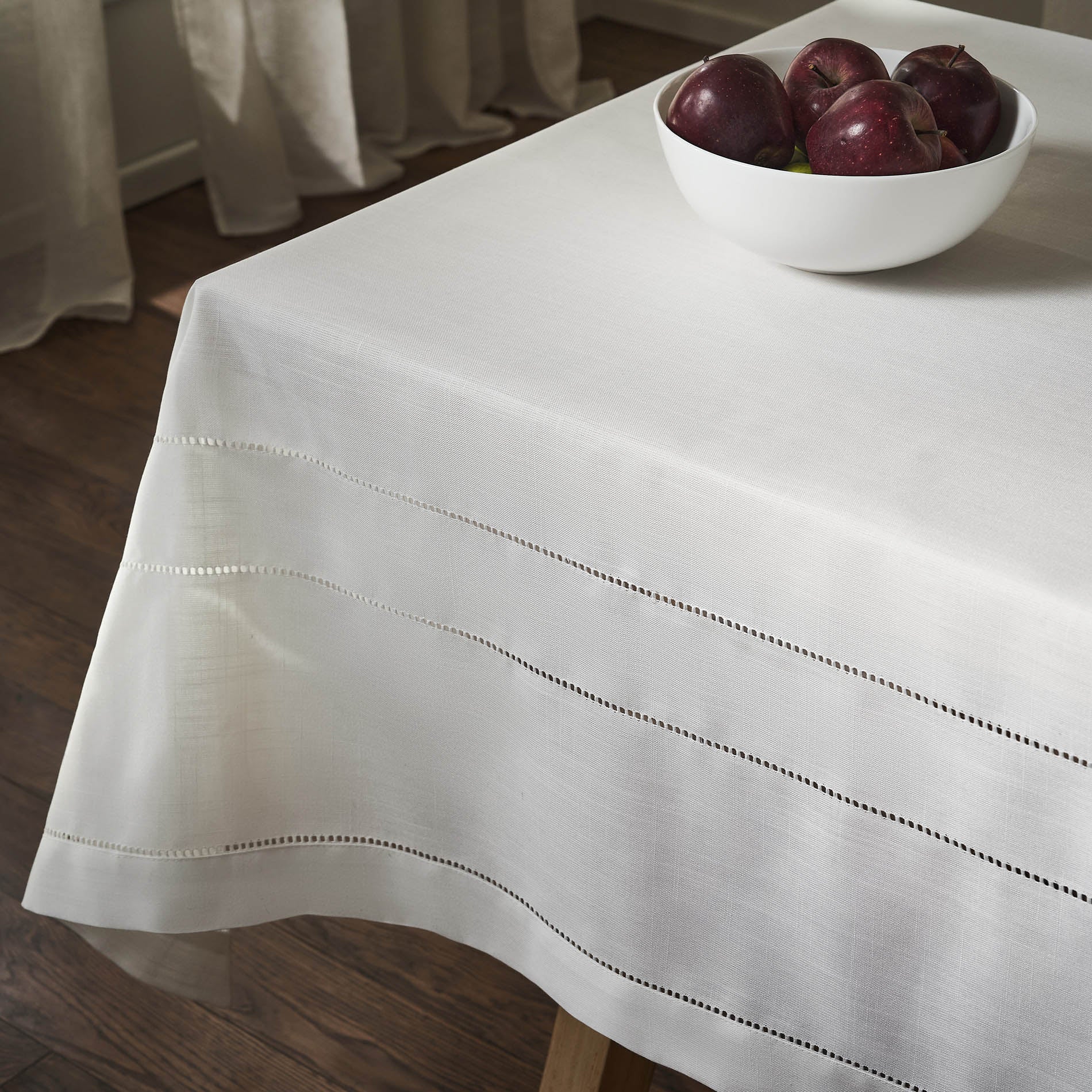 Τραπεζομάντηλο 150x220cm  Lorelai Offwhite 197