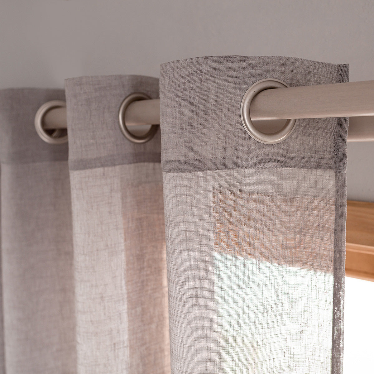 Curtain with studs 140x280cm Combe Shadow Grey AW23 502/48