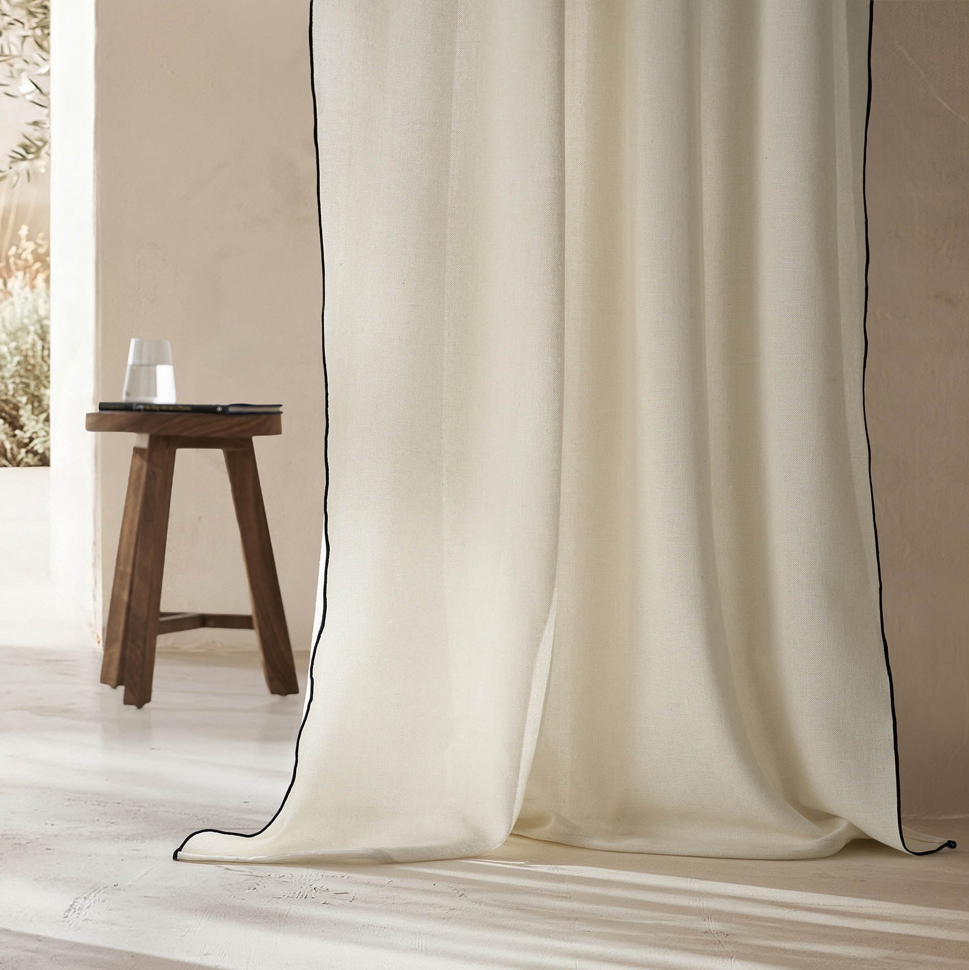 Curtain with shirring 140x280cm Nedda Black 614