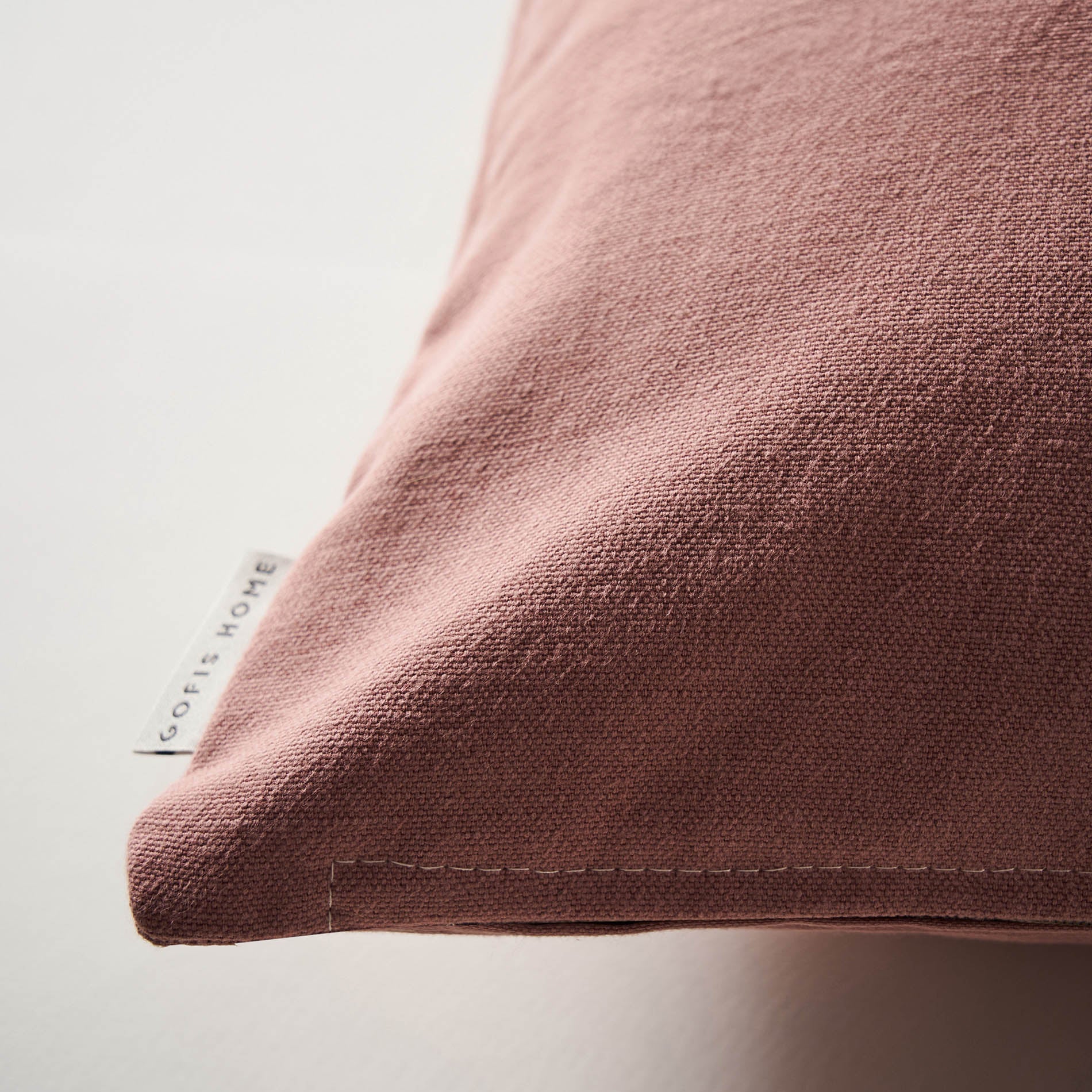 Pillowcase 43x43cm Everly Deep Pink 386