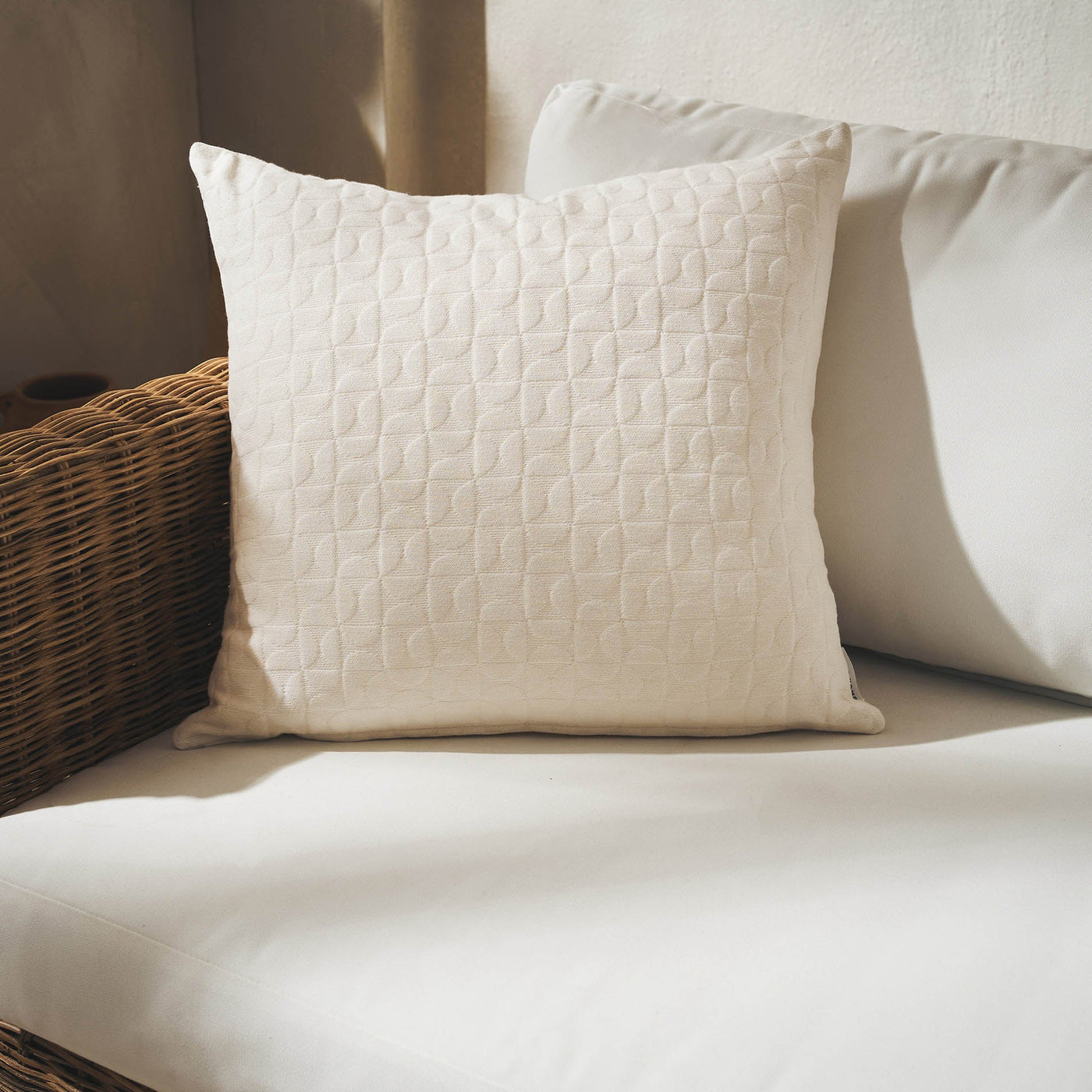 Pillowcase 50x50cm Eliena Ivory 402/05