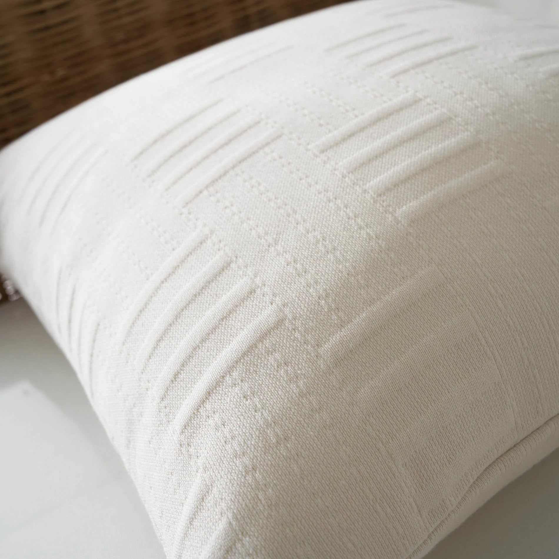 Μαξιλαροθήκη 50x50cm Calyra Ivory 654/05