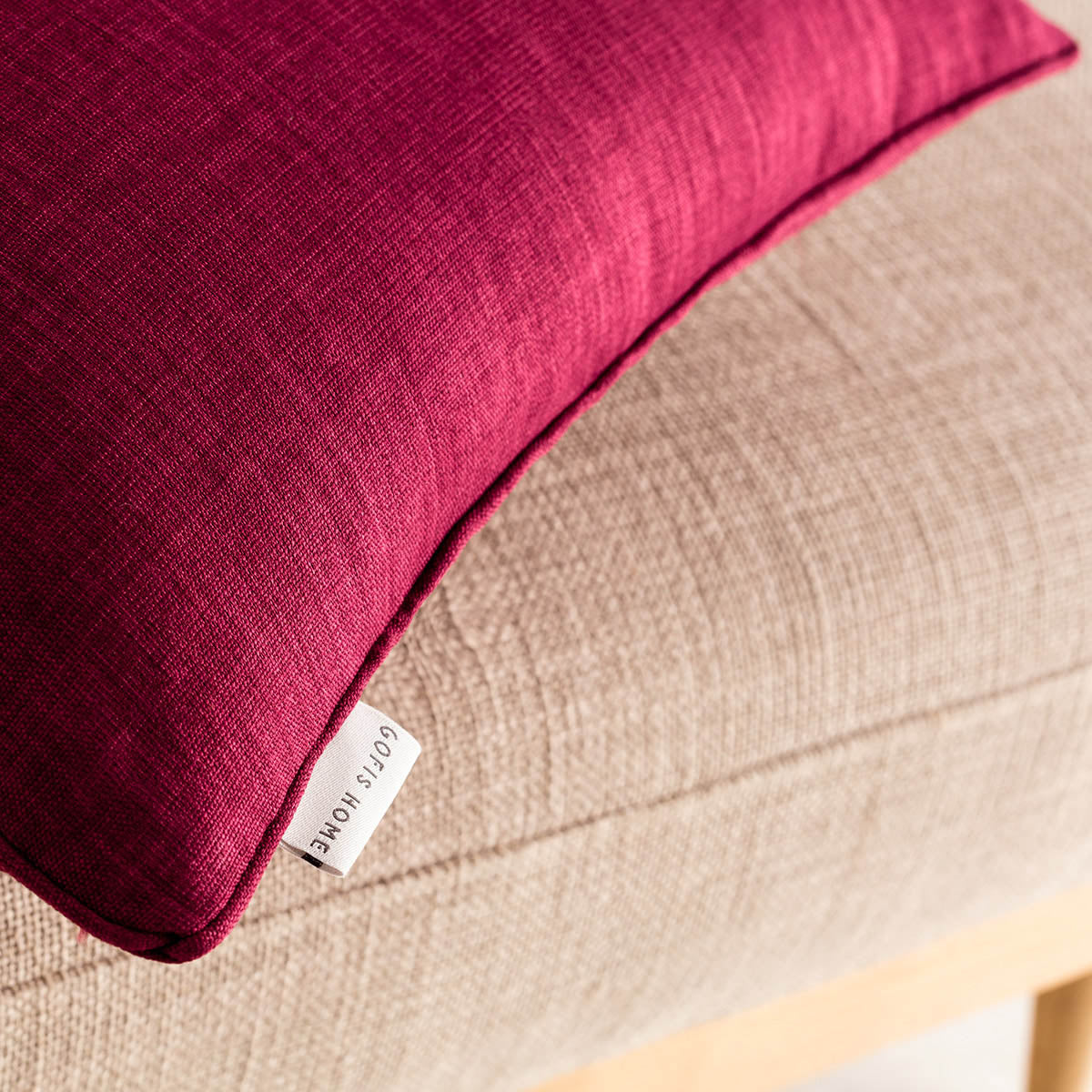 Red Leather Pillowcase 43x43 930B Chrome
