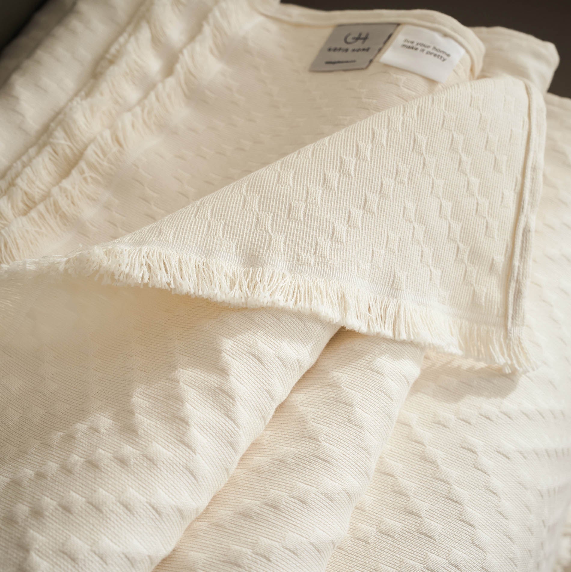 Ori Bone Throw 401/05