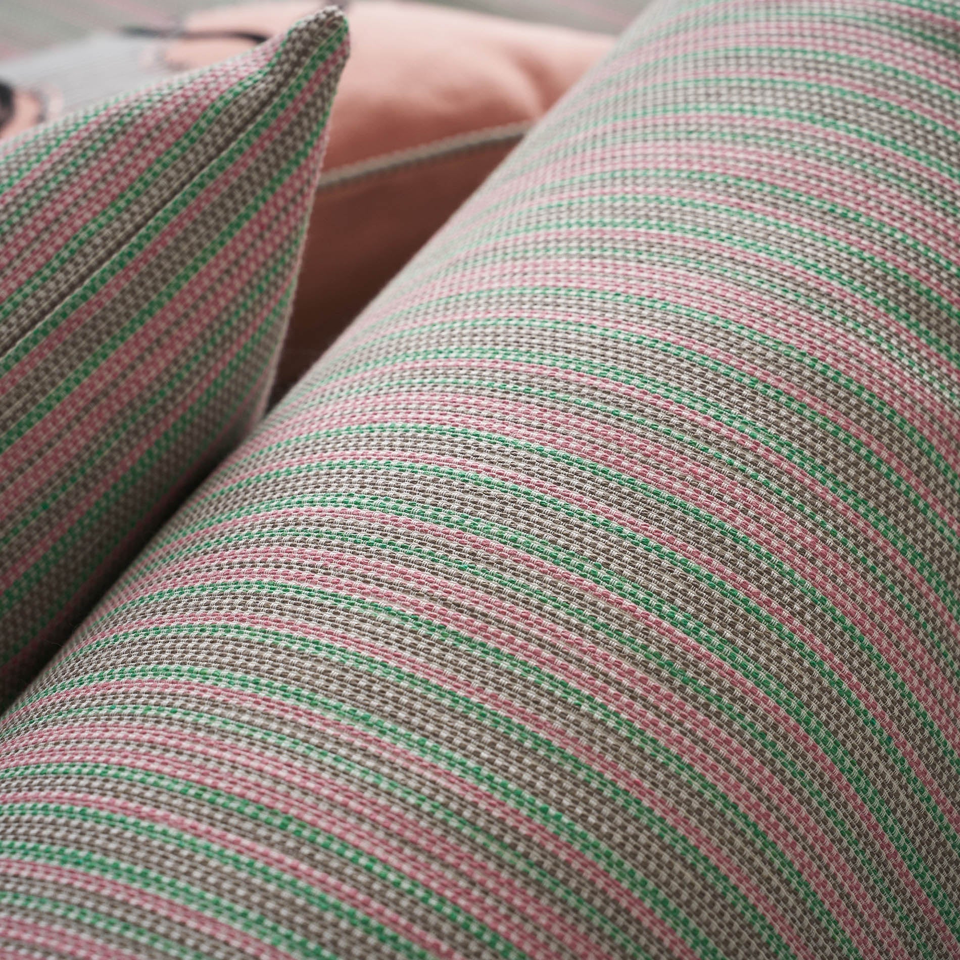 sofa throw Nymeria Pink Stripe 574/17
