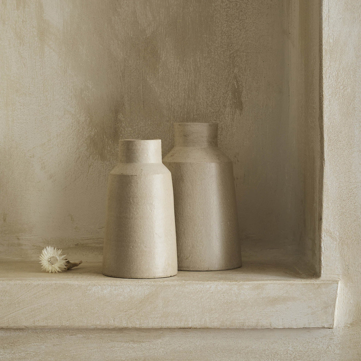 Livana Off White Clay Pot 168