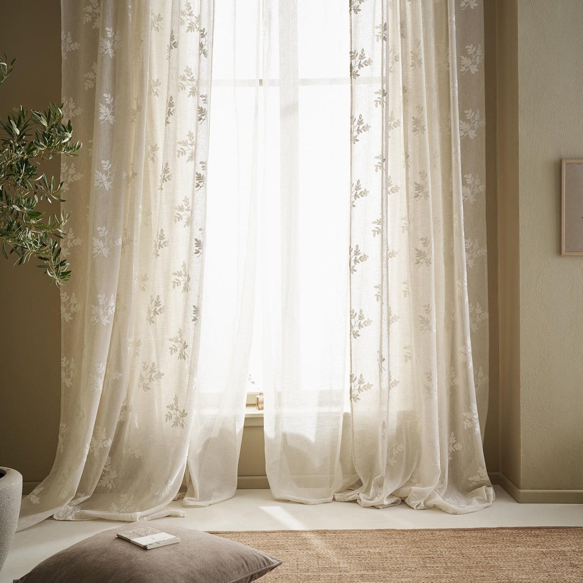 Curtain with slats 140x295cm Leaf Beige SS24 532/06