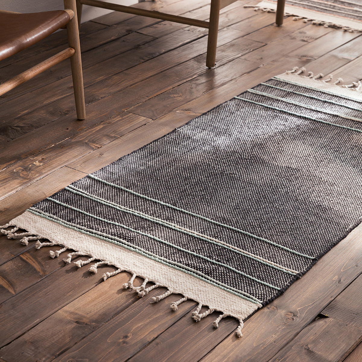 Carpet 130x190cm Aladdin Black/Ciel 704
